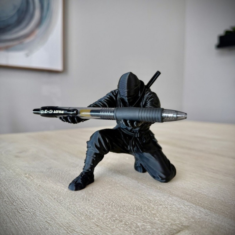 Resin Art Pen - حامل أقلام على شكل شخصية النينجا،
