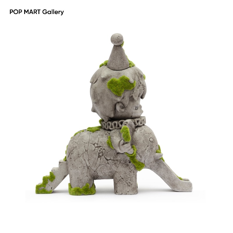 POP MART Hirono Elephant Slide - مراجعة Resin Art Sculptures وسعره