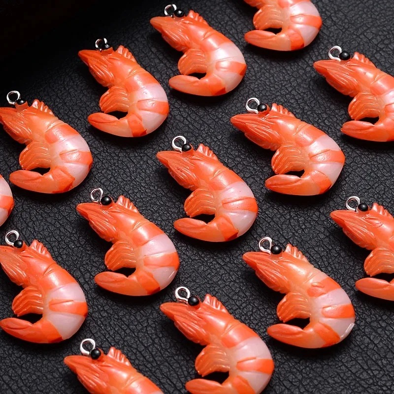 10 قطع من الحلي الكرتونية المص - مراجعة Resin Art Engagement وسعره