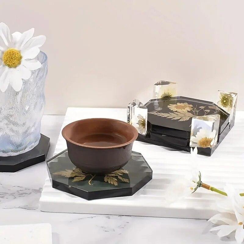 تتضمن مجموعة قوالب راتينج كوست - مراجعة Resin Mixing Cup وسعره