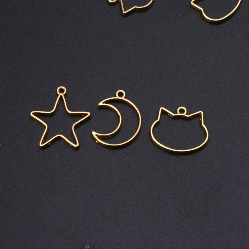 دلاية بإطار هندسي صغير ، مشغول - مراجعة Bezels Pendant Resin وسعره